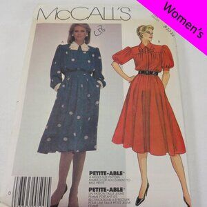 McCalls 2158 clothing pattern Dress size 8-12 UNCUT